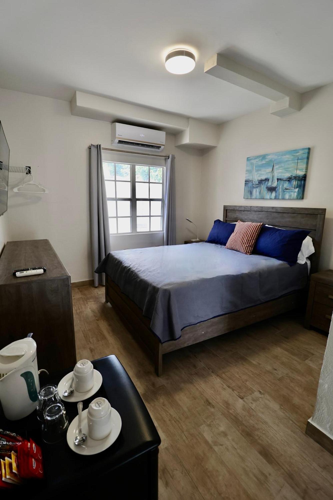 The Moxy Hotel English Harbour Ngoại thất bức ảnh