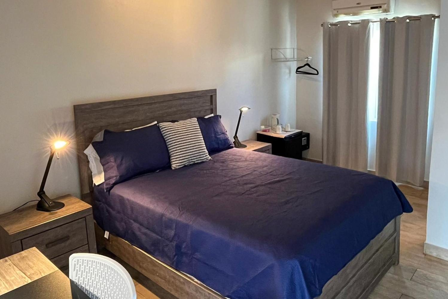 The Moxy Hotel English Harbour Ngoại thất bức ảnh