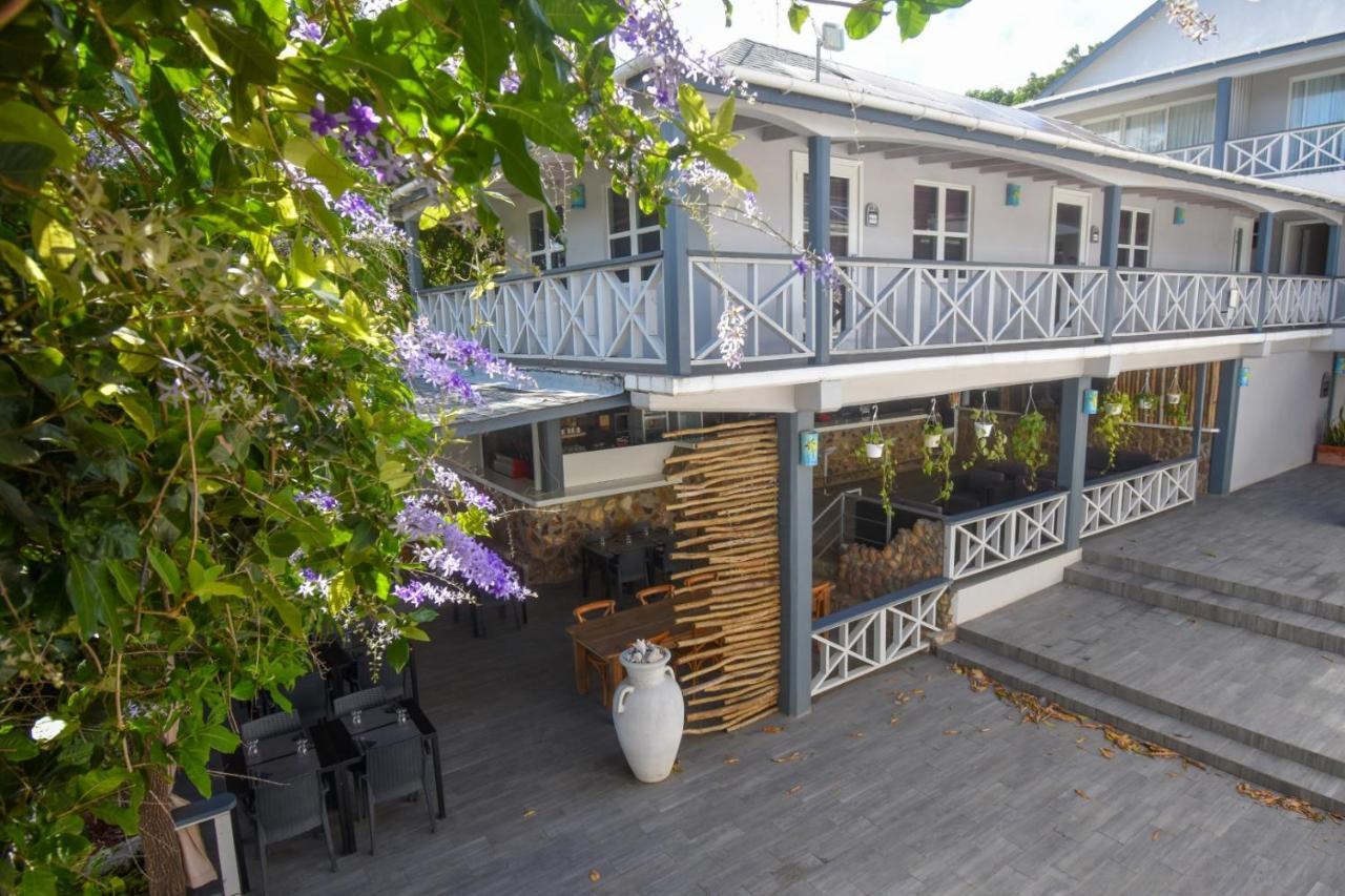 The Moxy Hotel English Harbour Ngoại thất bức ảnh